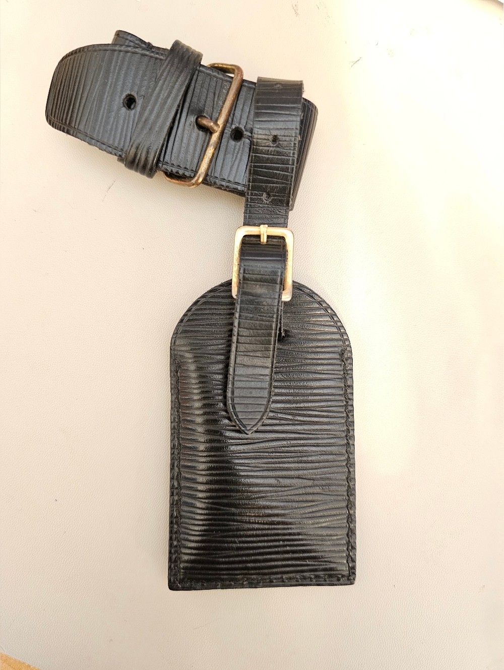 LOUIS VUITTON Black Epi Leather Luggage Tag with Gold Hardware - Picture 2 of 4